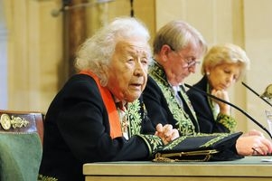 ENSEIGNEMENT ET ÉDUCATION